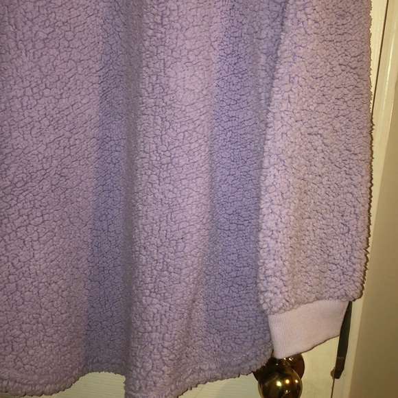 Revamped lilac cozy teddy sweater - Picture 6 of 6